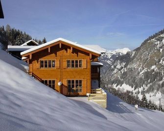 Apartment 'Kreuzkogel' in the organic log cabin - Rindereben, Bauerndörfl - Hüttschlag - Building