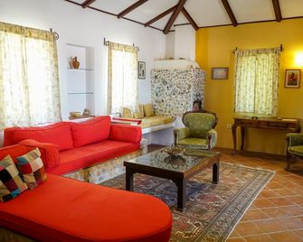 Sato Triopia Butik Otel - Datça - Living room