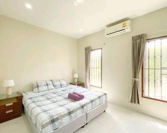 The Endless Bangtao Residence Tv2 And Tv 3 - Choeng Thale - Bedroom