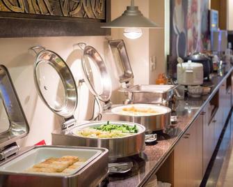 Norway Forest Villa Motel - Taipei - Buffet
