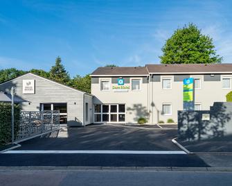 Sure Hotel by Best Western Tours Sud - Chambray-lès-Tours - Bygning