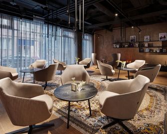 ماميزون ريزيدنس داون تاون براغ - براغ - ردهة