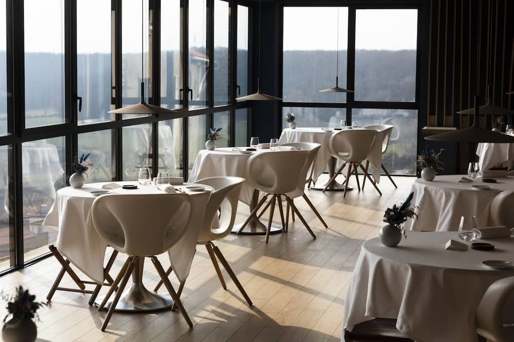 Hôtel & Restaurant Origines par Adrien Descouls - Teritoria - Le Broc - Restauracja