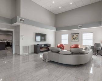 Baymont by Wyndham Punta Gorda Port Charlotte - Punta Gorda - Vestíbul