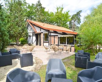 Logis - Hotel Restaurant La Mire - Vierzon