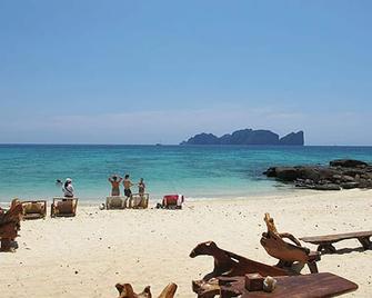 Viking Nature Resort - Ko Phi Phi - Beach