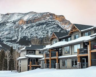 Copperstone Resort - Dead Man's Flats - Bâtiment