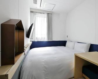 Hotel Plus Hostel Tokyo Kawasaki - Kawasaki - Bedroom