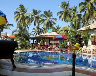 Samsara Harmony Beach Resort - Varkala - Pool