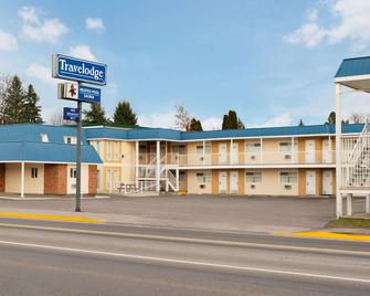 Travelodge by Wyndham Quesnel - Quesnel - Bygning