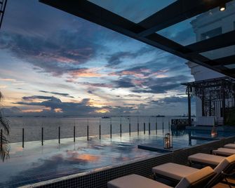 Admiral Hotel Manila MGallery - Manila - Building