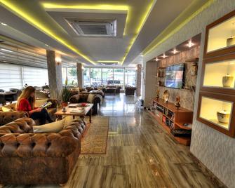 Golden Deluxe Hotel - Adana - Lobby