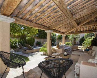 La Taurine. Beautiful luxury house, pool, AC - La Ciotat - Patio