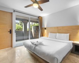 Hacienda Santa Barbara by Homi Rent - El Pueblito - Bedroom