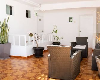 Hostal Los Frayles - Paracas - Baño