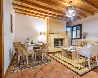 The Varos Residences Hotel - Város - Dining room