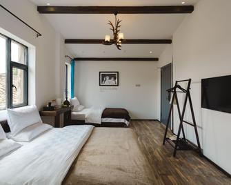 Lijiang Desti Youth Park Hostel - Lijiang - Habitación