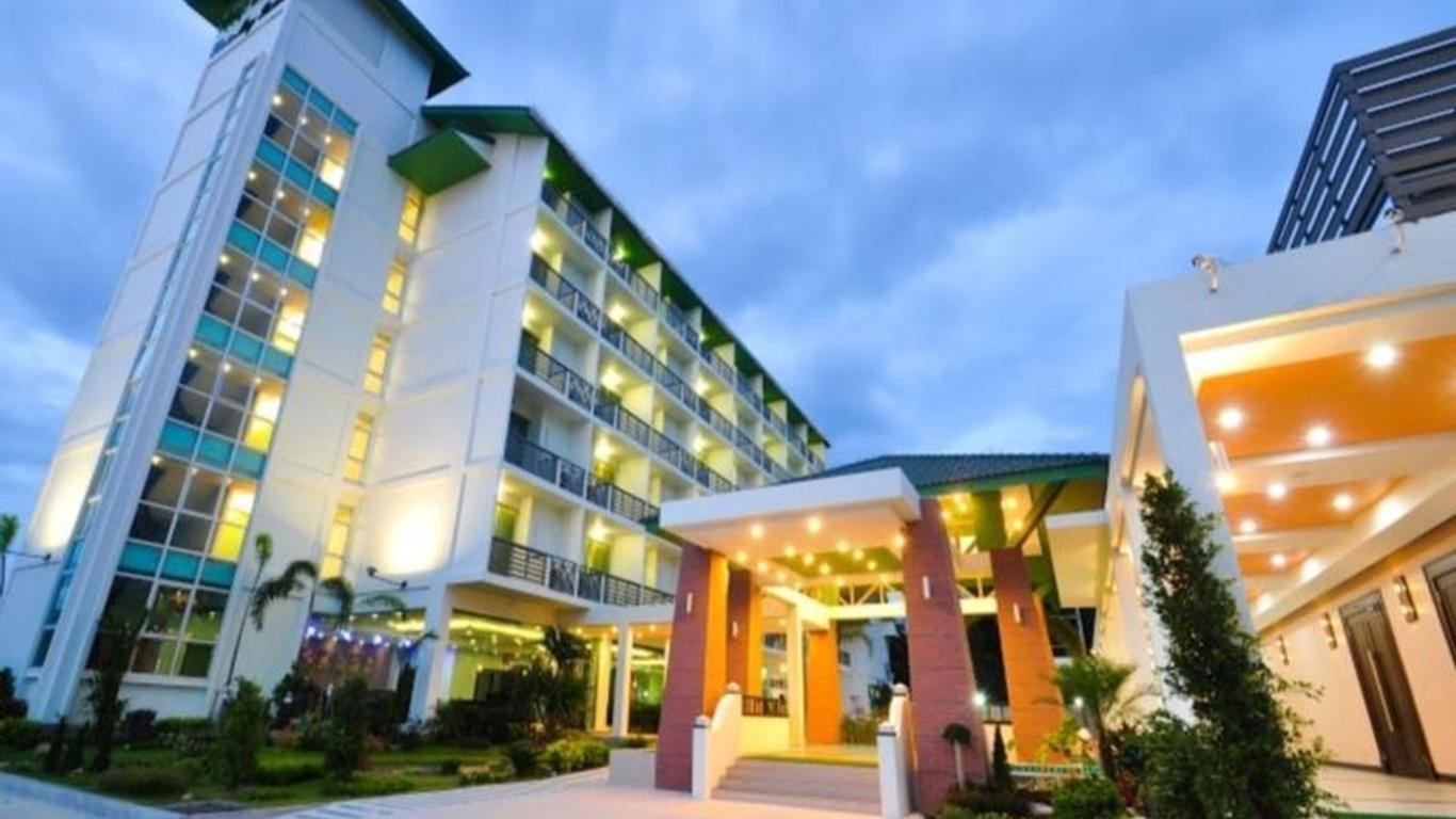 เดอะ ฟลอร่า เมย์ รีสอร์ท