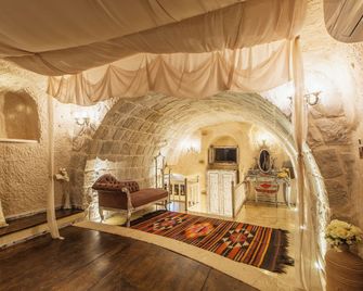 Karlik Cave Suite Cappadocia - Uchisar - Living room