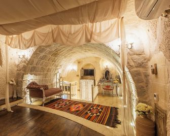 Karlik Cave Suite Cappadocia - Uchisar - Living room