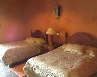 Meson de San Antonio - Pátzcuaro - Bedroom