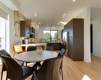 Brand New Modern 4 Bedroom House Pickfair Village - Los Angeles - Sala de jantar