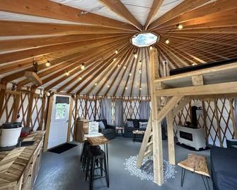 The Swift at Chandler Brook Village - Bethel - Restaurant