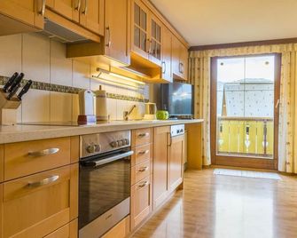 At The Schmiedbauernhof Family Leitner/Leitgeb - Apartment I 2 - Faistenau - Bucătărie