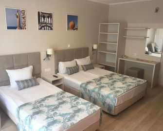 Helios Hotel - באלצ'יק - חדר שינה