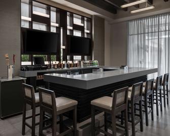 Homewood Suites by Hilton Springfield - Springfield - Bar