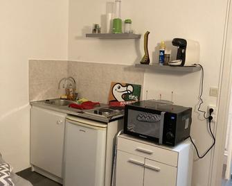 Studio à 200m du centre ville - Valência - Cozinha