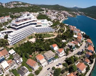 Grand Hotel Neum - Neum - Clădire