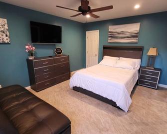 Tranquilo y Comodo. - Compton - Bedroom