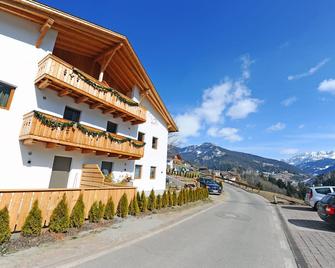 Mountain Apartment Hapeli - Ortisei - Building