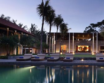 Jeeva Saba Bali - Gianyar - Pool