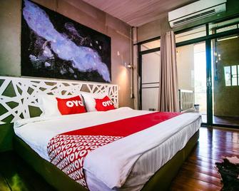 OYO 505 Ente Space Hostel - Bangkok - Habitació