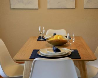 LeAlora: Furnished Home for Extended Stays - Muskogee - Dining room