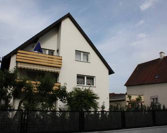 Apartment Karin - Apartment 94 m², 2 bedrooms, max. 2 pers. - Breisach am Rhein - Gebäude