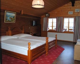 Hotel Chalet Du Lac - Iseltwald - Bedroom