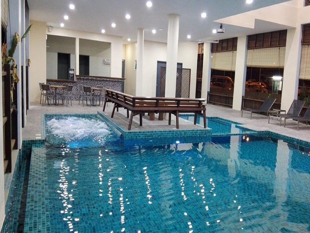 Nadias Hotel Cenang Langkawi - Langkawi - בריכה