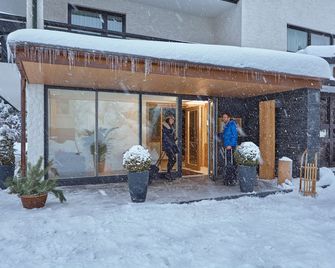 Hotel Konradshof - Seewald - Gebäude