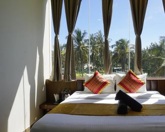 At Ckm Homestay - Chikamagalur - Bedroom