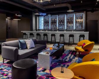 Aloft Nashville Airport - Nashville - Bar