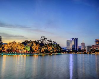Fuzhou Lakeside Hotel - Fuzhou - Extérieur
