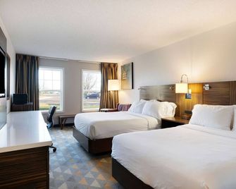 Redwood Lodge - Redwood Falls - Bedroom