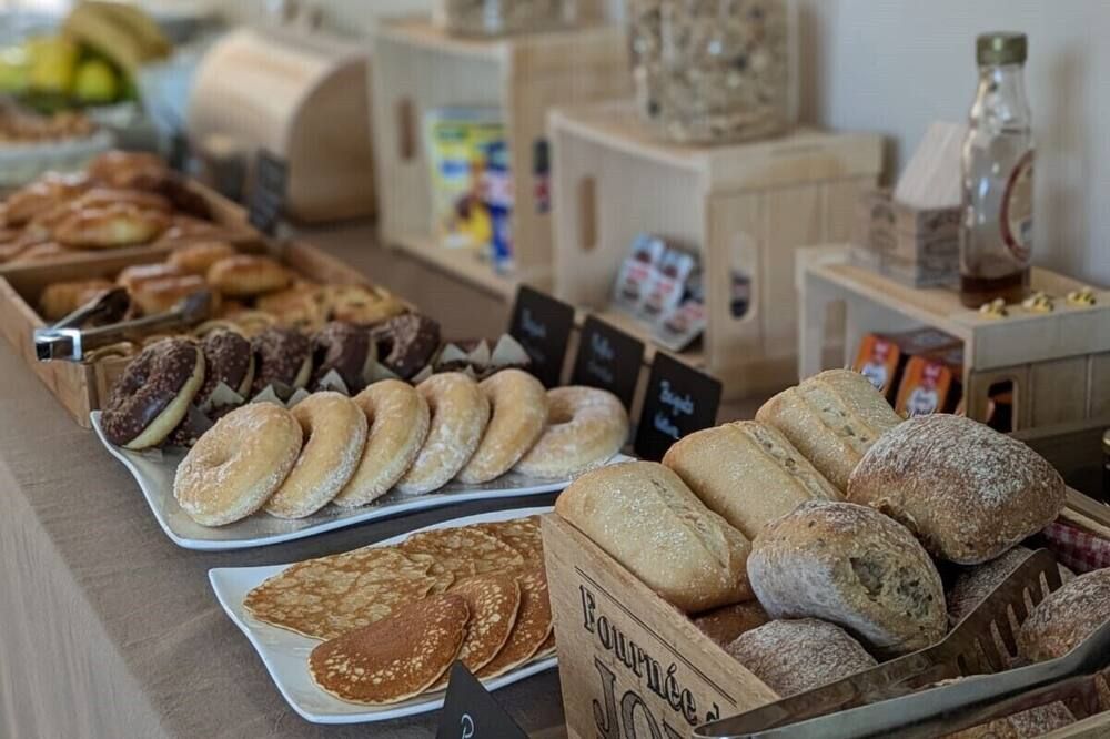 Hotel L'Océane Angers Parc Expo - Jarzé-Villages - Buffet