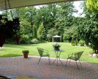 Ferienwohnung am Maienbach - Bad Bramstedt - Pátio