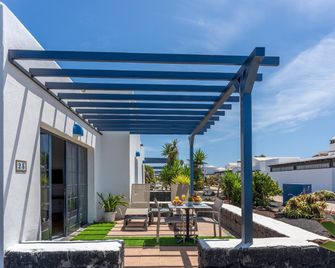 Vik Club Coral Beach - Playa Blanca - פטיו