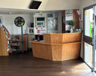 Hotel Paris Valence - Bourg-de-Péage - Front desk