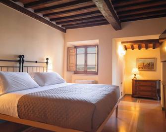 Rocca d'Orcia Suites and Villas - Кастільйоне-д'Орчія - Спальня